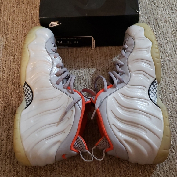 Nike Air Foamposite Platinum  2015 size 12 - Picture 5 of 10